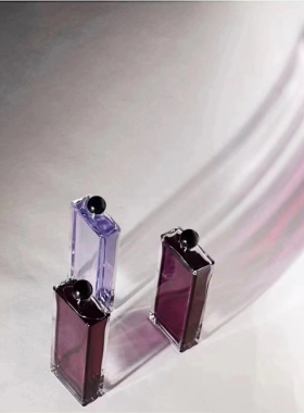 每个罪人都有洁白无瑕的未来 绝版SERGE LUTENS芦丹氏修女香水EDP