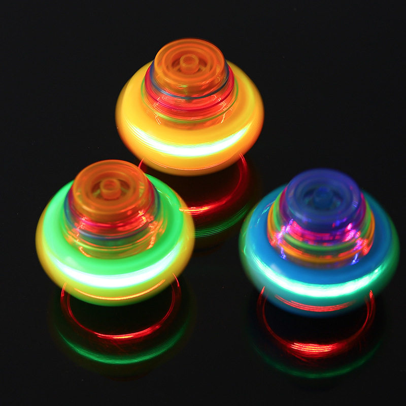 儿童新款发光七彩旋转音乐陀螺炫彩户外玩具男孩闪光地摊夜市广场,淘宝优惠券,粉丝福利购,淘宝优惠卷