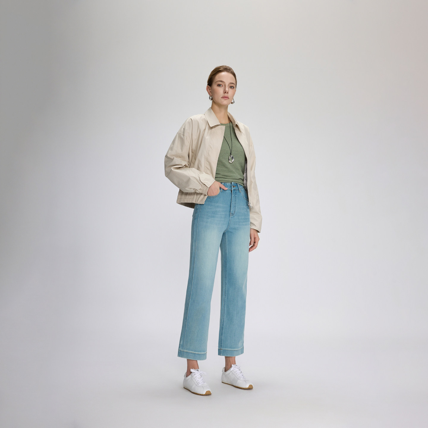 新款浅蓝窄版直筒裤女2026高腰修身三侧缝拼接通勤百搭牛仔九分裤,淘宝优惠券,粉丝福利购,淘宝优惠卷