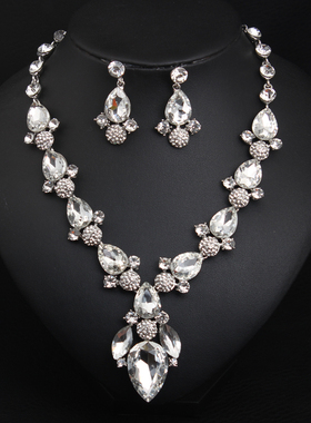 新娘礼服宝石项链百搭轻二件套