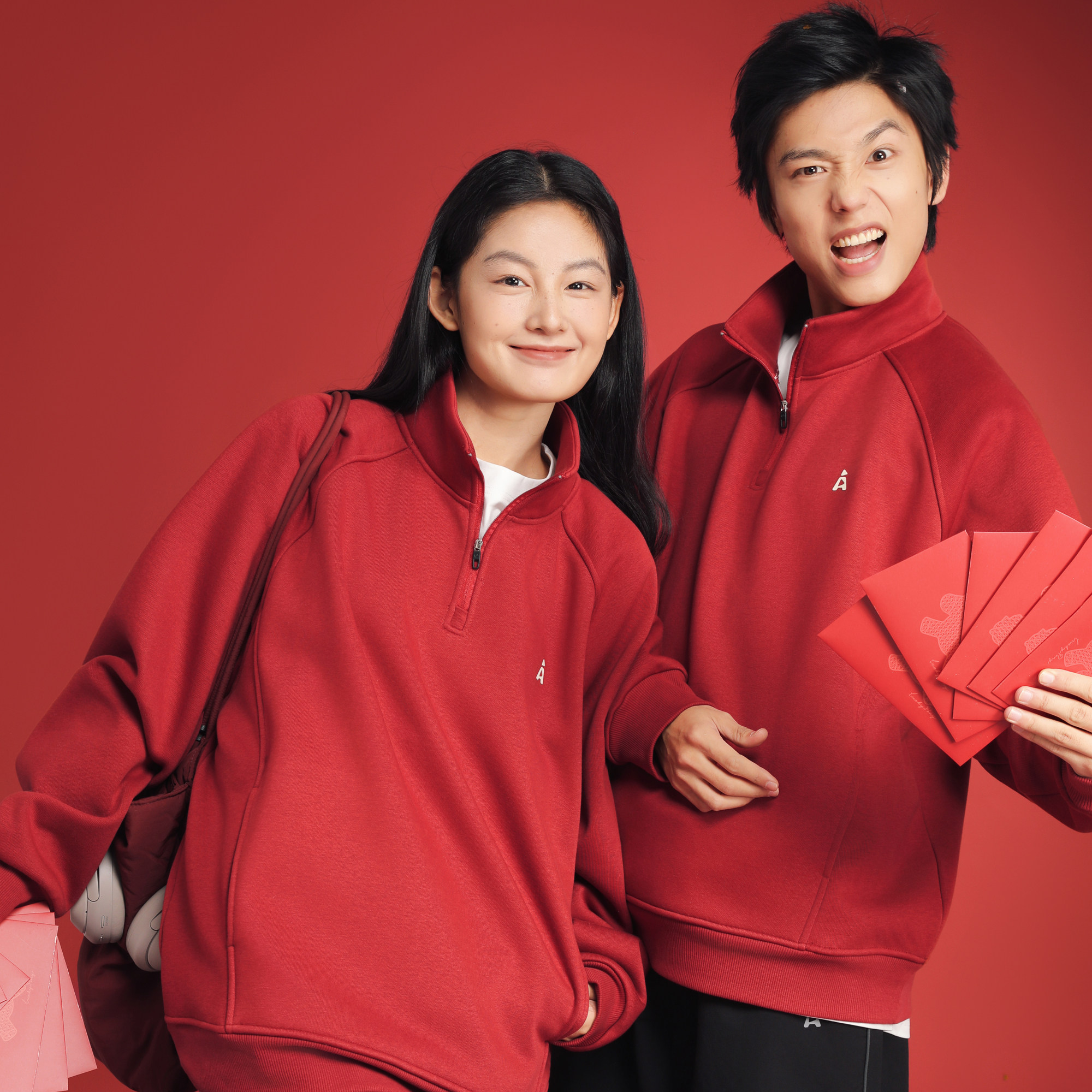 吕小虎ACTUP 冬季半拉链加绒立领卫衣男新年红色加厚保暖上衣情侣,淘宝优惠券,粉丝福利购,淘宝优惠卷