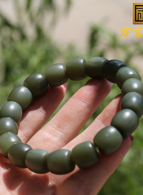 新疆料玉龙河沙枣青籽料11mm手串