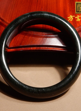 刷屏了方言和田玉精品特色新疆塔县帝王青玉52mm精品正装手镯A1