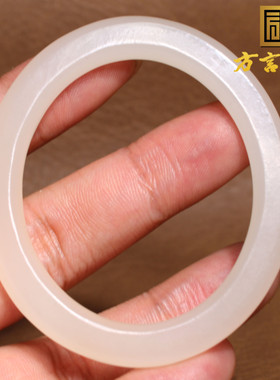 青海料白玉藕粉52*44mm贵妃手镯