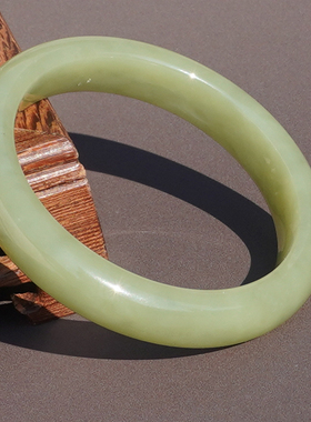 且末老坑料细腻油润青黄口料手镯