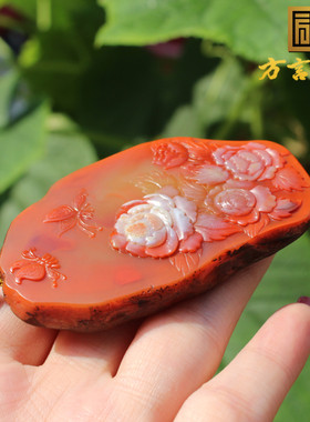 四川凉山南红玛瑙牡丹花把件牌子
