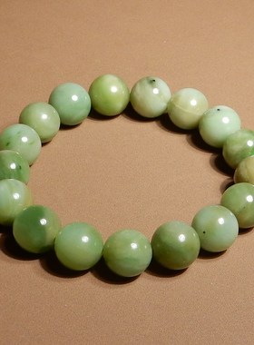 惊呆了方言和田玉精品俄罗斯老坑料碧玉阳绿色12mm圆珠手串手链A6