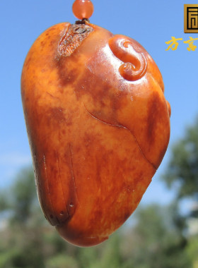 方言和田玉珍稀俏皮名品罕见红金包银无结构羊脂玉籽料龙 手把件F