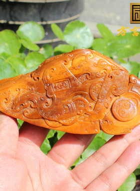 黄沁黄玉籽料锦灰堆把件摆件