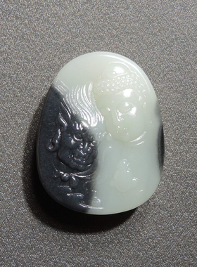 方言和田玉新疆罕见特色意境黑白分明青花籽料一念之间吊坠挂件h2