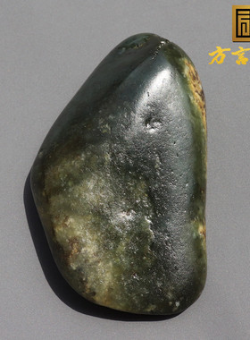 方言和田玉青玉籽料锦灰堆把件