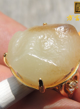 方言鱼籽皮正品包浆金蟾象形戈壁