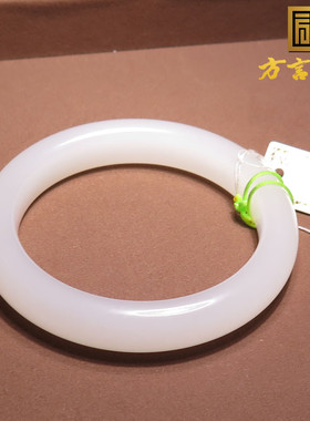 收藏级俄料老坑巨细腻白玉女神镯