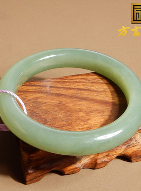 青海和田玉老坑茶晴晴水色手镯