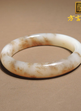 震惊方言品牌和田玉精品新疆且末料白玉桂花糕水草沁卡52mm手镯h0