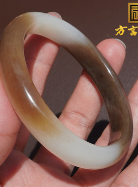 方言和田玉俄老料糖白分明手镯