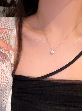 闪锆方糖钛钢锁骨链女小众轻奢