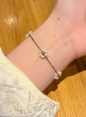 不掉色珍珠花钛钢锁骨链