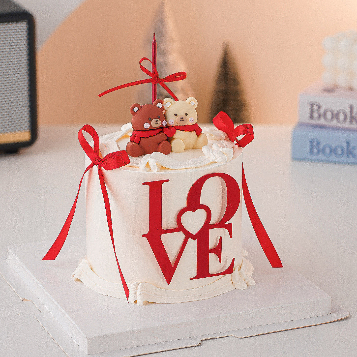 2.14情人节网红蛋糕装饰连体围巾熊软胶摆件情人节快乐英文装扮,淘宝优惠券,粉丝福利购,淘宝优惠卷