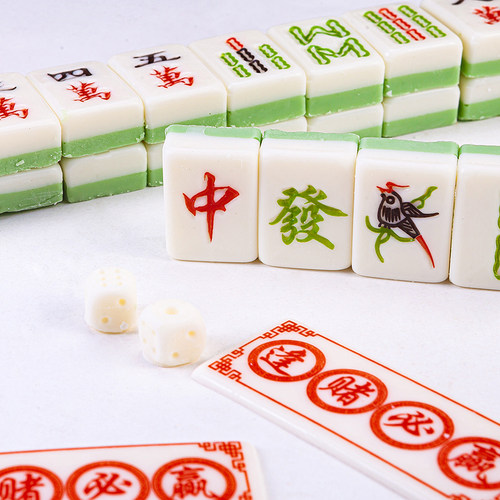 烘焙蛋糕装饰插件巧克力懒人成品麻将菊花小雏菊摆件生日派对插牌 - 图2