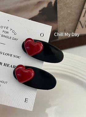 红色新款爱心发夹侧边简约