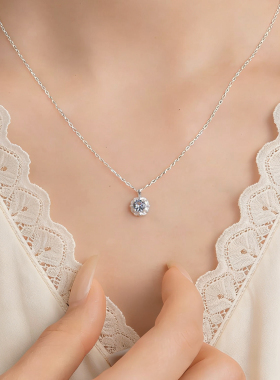 猫蛰S925纯银蓝色锆石花朵项链