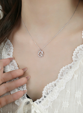 猫蛰S925纯银花下猫鱼项链