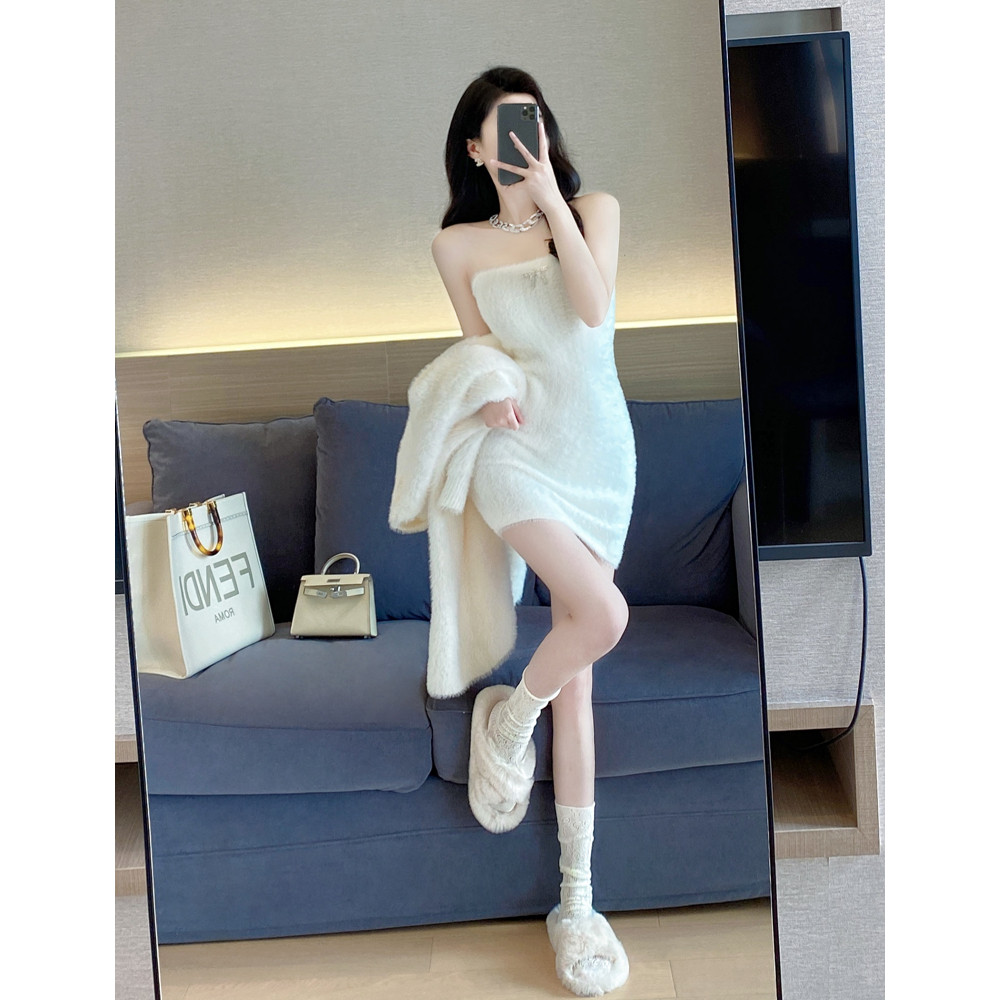 白色针织套装女冬2025年春秋新款韩版气质名媛纯欲风抹胸裙两件套,淘宝优惠券,粉丝福利购,淘宝优惠卷