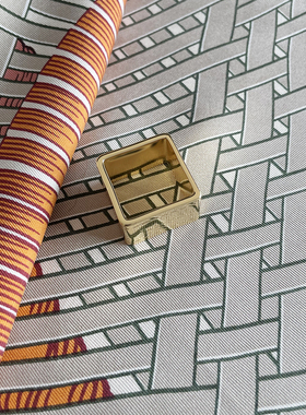 经典正方体马车丝巾扣