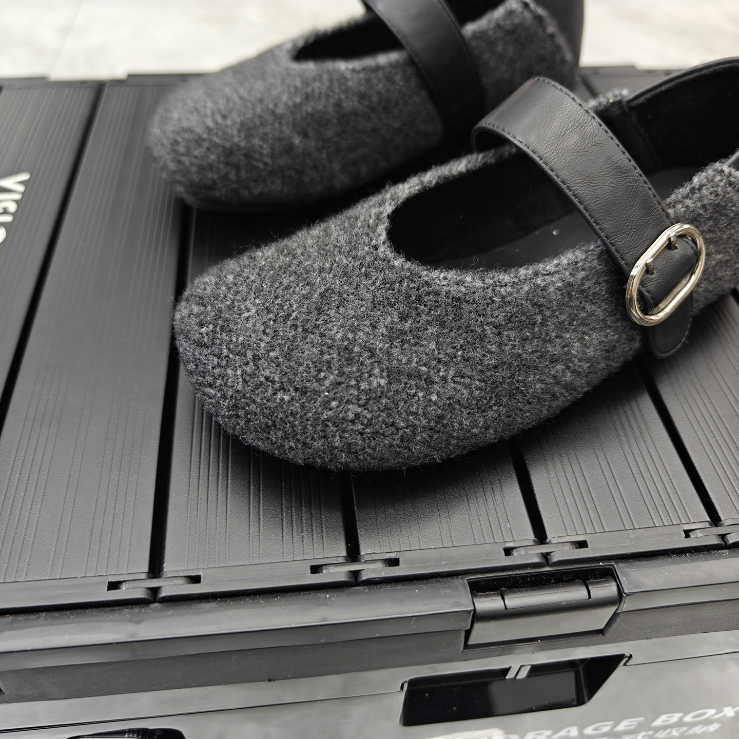 两穿平底玛丽珍女鞋2025秋冬超火毛毛鞋复古时尚小众百搭浅口单鞋,淘宝优惠券,粉丝福利购,淘宝优惠卷