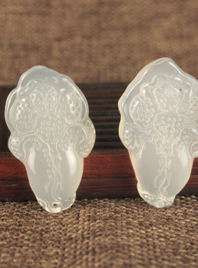 天然挂件玉髓水晶饰品项坠白玛瑙