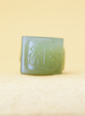 和田玉三面生肖守护神五行定制品