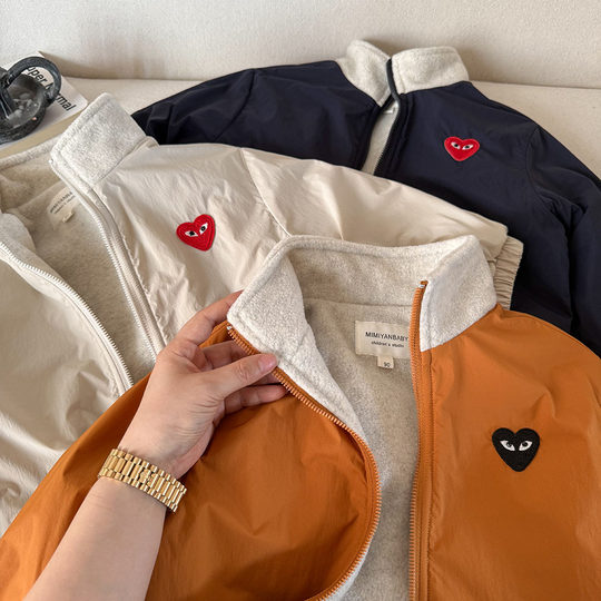 Einfarbige Kinderjacke von Fujima für Herbst und Winter im Samtstil