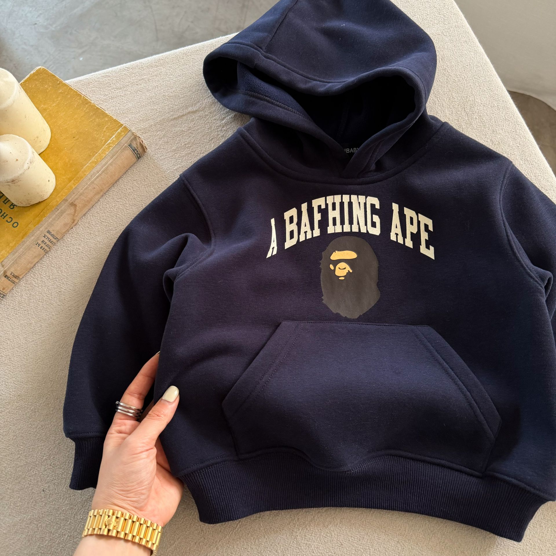 儿童加厚套装男女童冬款两件套2025新款宝宝字母连帽卫衣加绒卫裤 - 图0