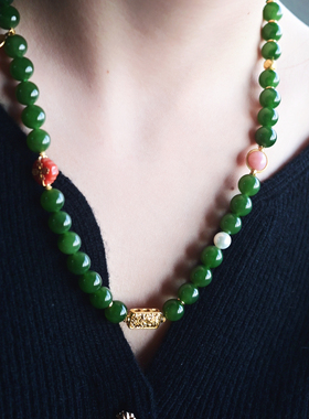 一斤钻戒天然和田碧玉18K金