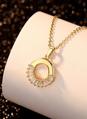 轻奢设计感线下气质小众T方锆石