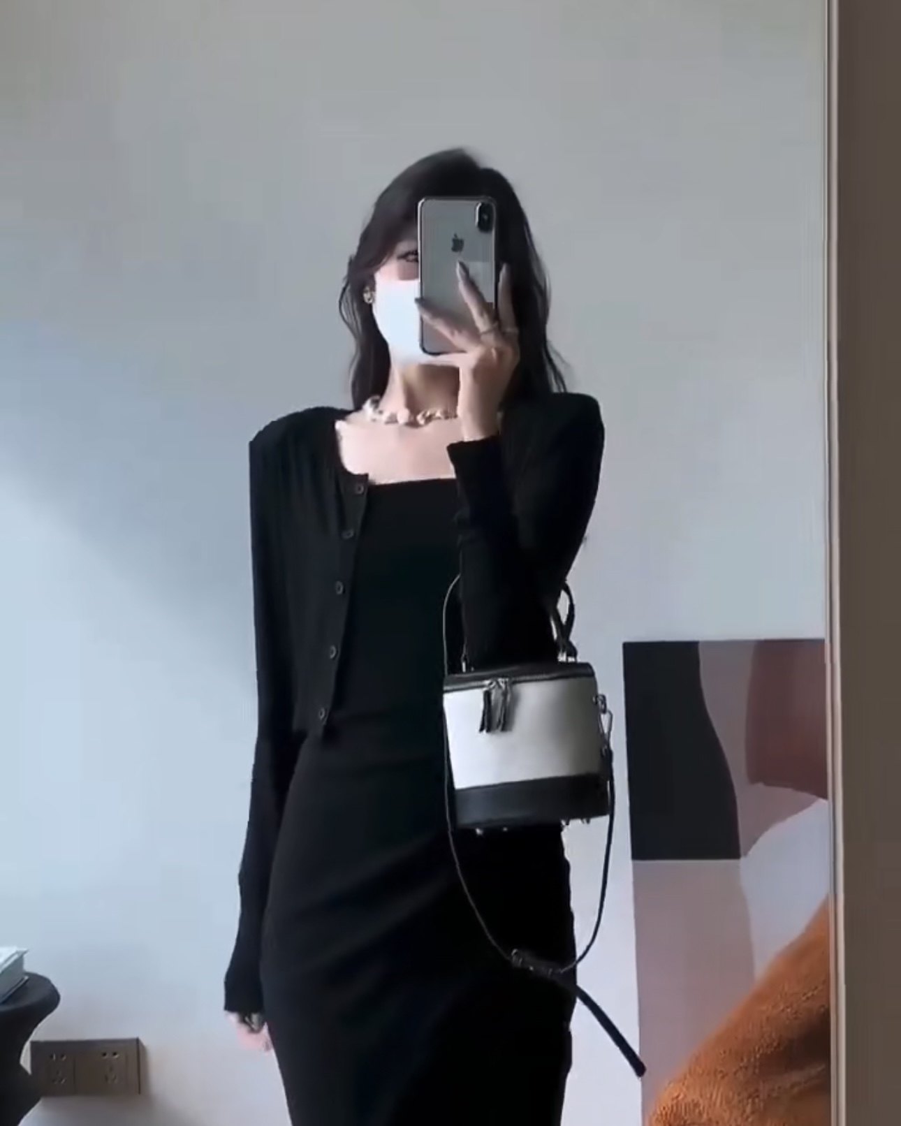 小众开叉性感吊带连衣裙女两件套开衫长袖长裙辣妹高品质早春套装,淘宝优惠券,粉丝福利购,淘宝优惠卷