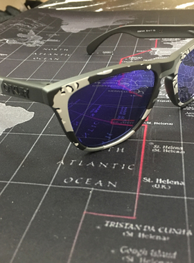 奥克利户外时尚风太阳眼镜