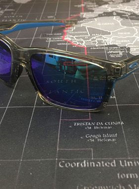 oakley户外时尚风太阳眼镜