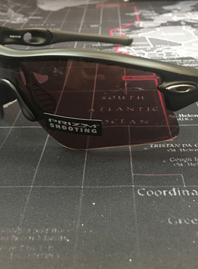 oakley户外运动风骑行太阳眼镜