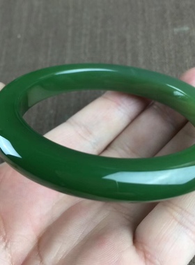 新疆带证书碧玉手镯