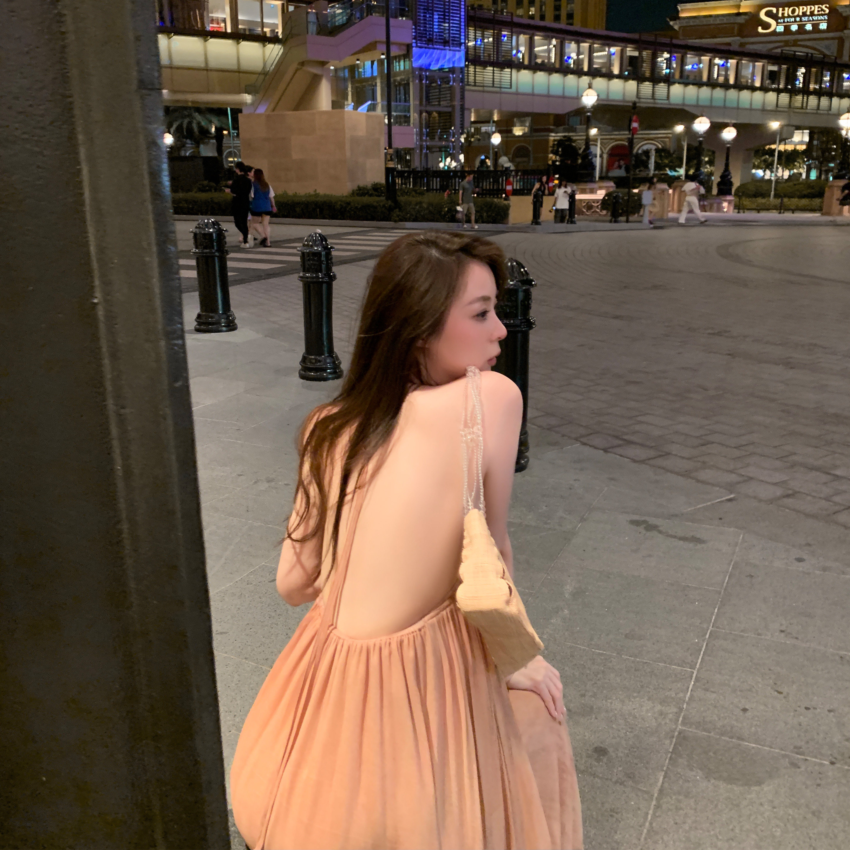 Tongse | 蜜糖裙 雪纺印花扎染拼接亮片连衣裙挂脖系带露背长裙女,淘宝优惠券,粉丝福利购,淘宝优惠卷