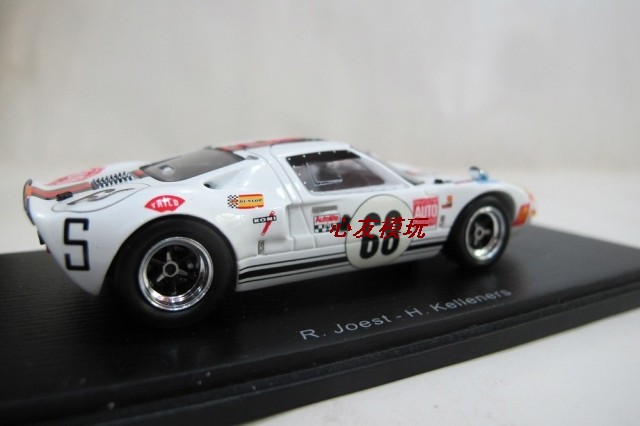 SPARK 1：43福特 FORD GT40 1969 树脂汽车模型成品 - 图1