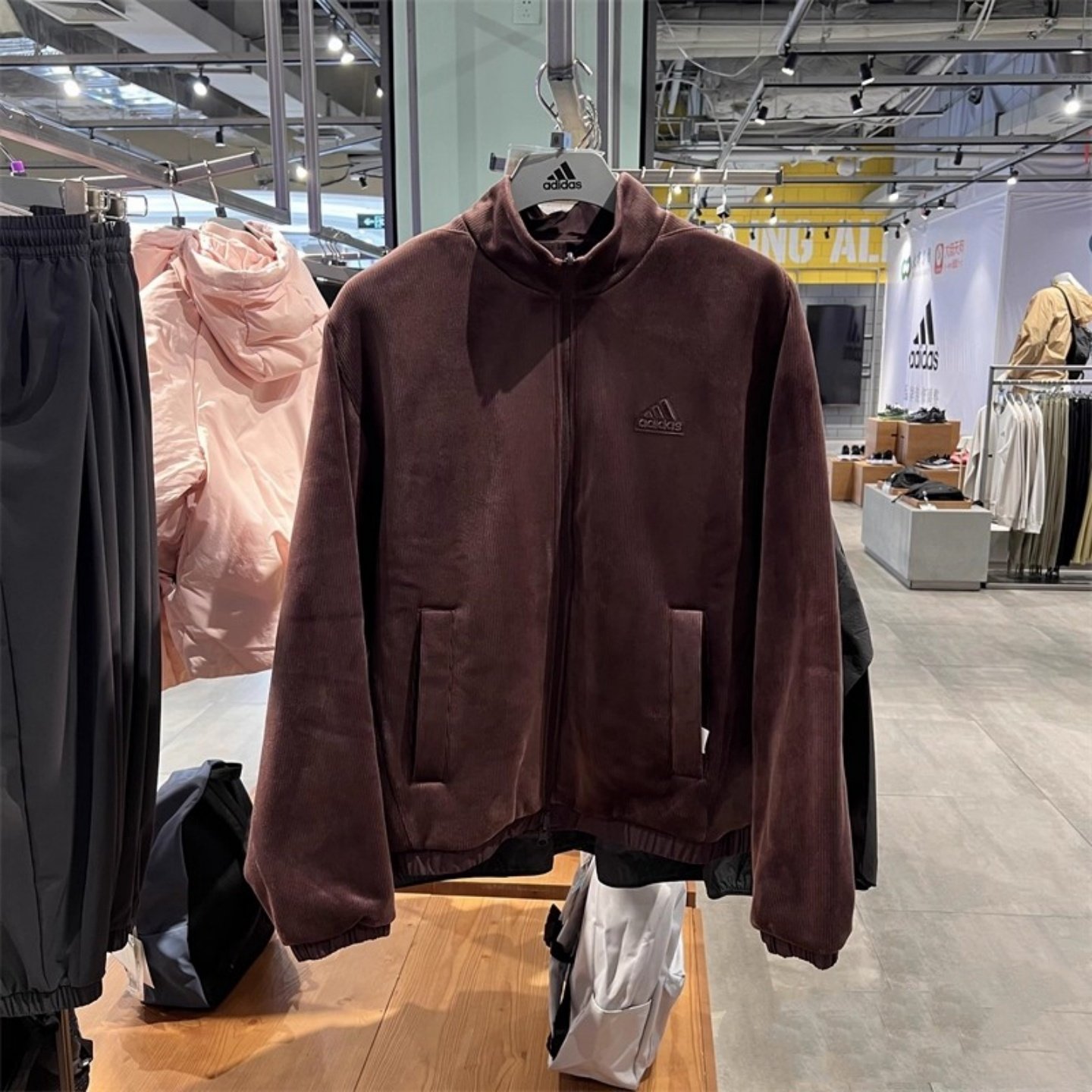 阿迪达斯男女外套2025冬款灯芯绒两面穿保暖运动夹克JI6655,淘宝优惠券,粉丝福利购,淘宝优惠卷