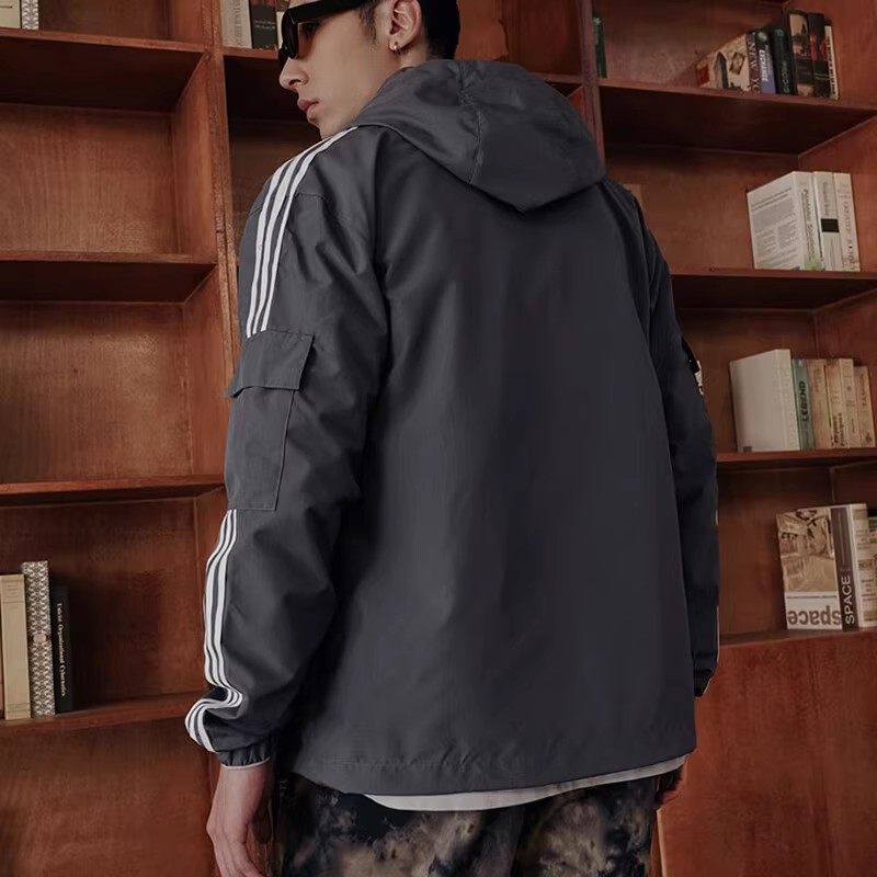 Adidas阿迪达斯三叶草外套男女2026新款梭织运动服连帽夹克KB1942,淘宝优惠券,粉丝福利购,淘宝优惠卷