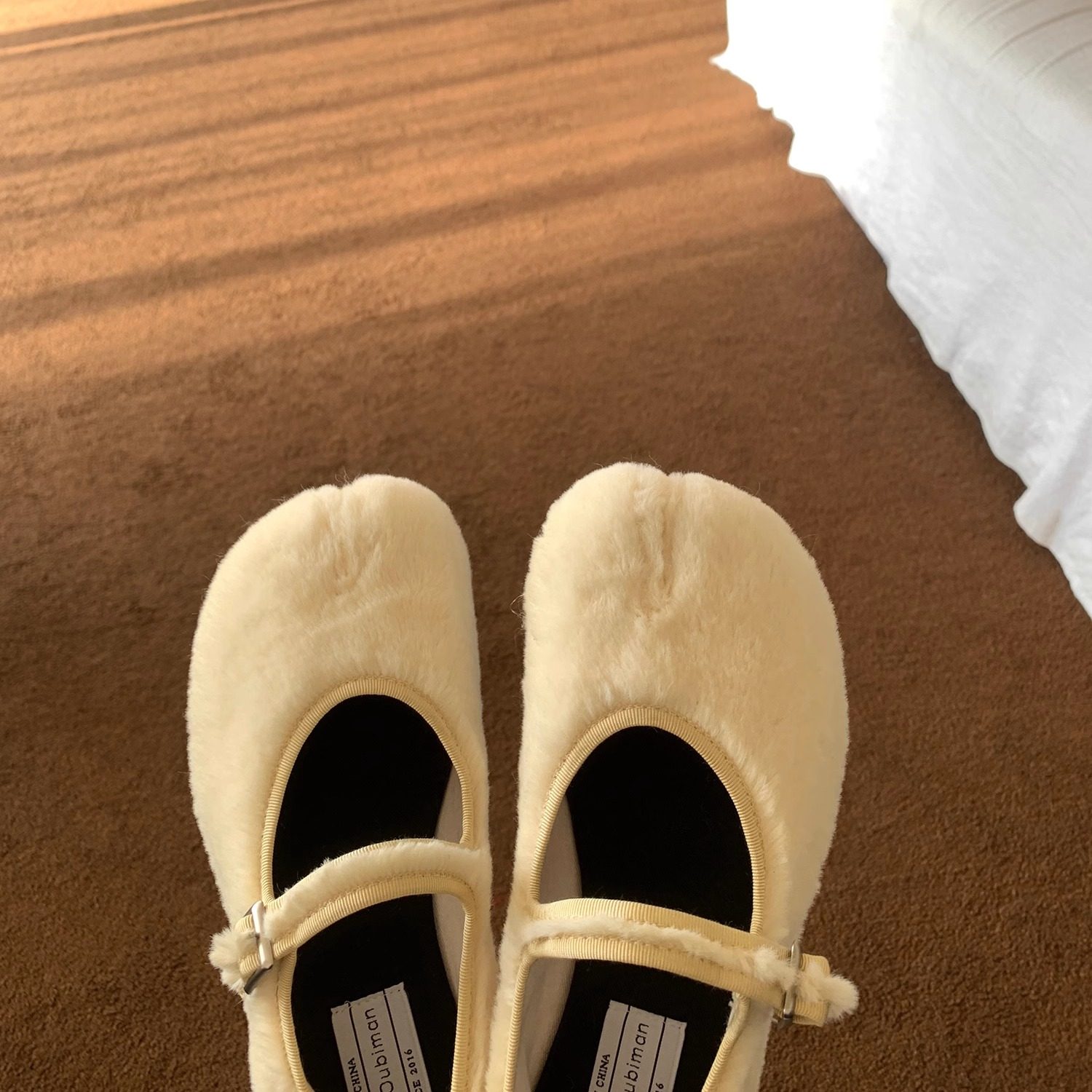 11.10日新品鞋大师毛毛tabi分趾鞋猪脚鞋玛丽珍单鞋法式女平底鞋,淘宝优惠券,粉丝福利购,淘宝优惠卷