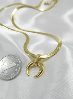 钛钢镀金月牙洗澡不用摘蛇骨链