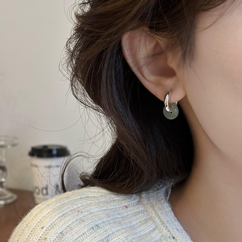 通体S999足银纯银东陵玉耳扣女2025年新款潮流简约古风耳环送闺蜜,淘宝优惠券,粉丝福利购,淘宝优惠卷