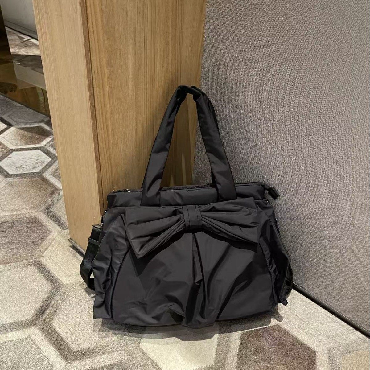 韩国尼龙布蝴蝶结手拎斜挎包女2025新款大容量简约通勤单肩托特包,淘宝优惠券,粉丝福利购,淘宝优惠卷