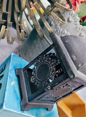 铁艺镂空小风灯烛台摆件孤品（随单包邮，单拍不包邮）